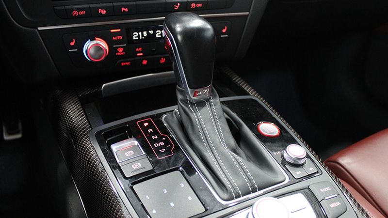 Audi A7 • 2015 • 124,600 km 5