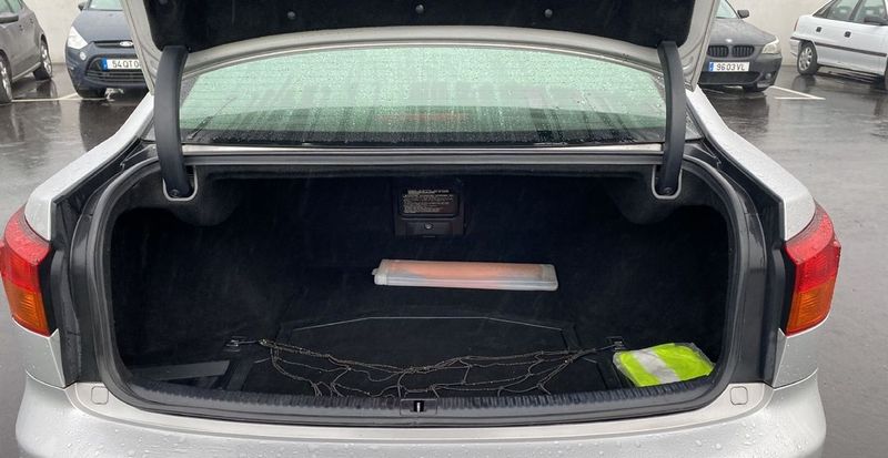 Lexus IS 200 • 2007 • 319,000 km 2