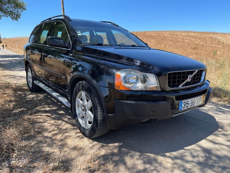 Volvo XC90 • 2004 • 240,000 km 2