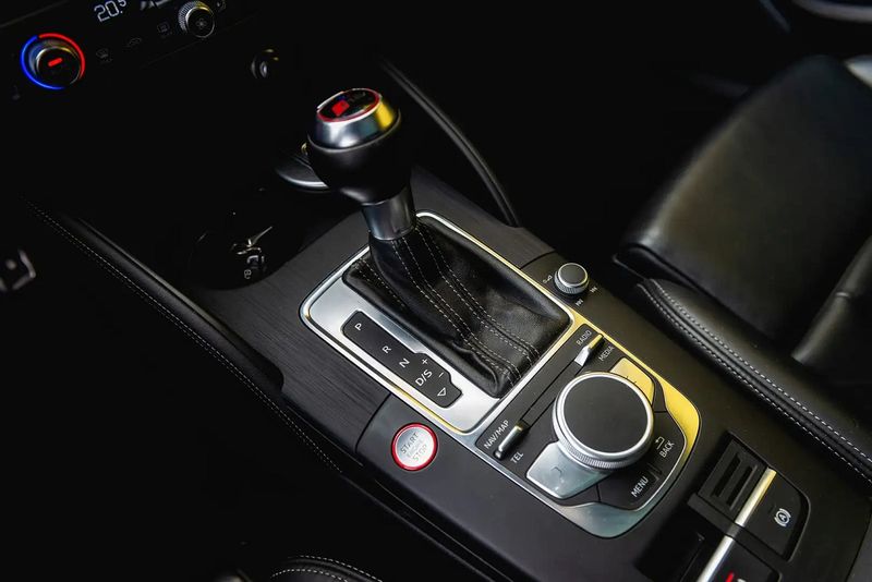 Audi RS 3 • 2019 • 45,600 km 13