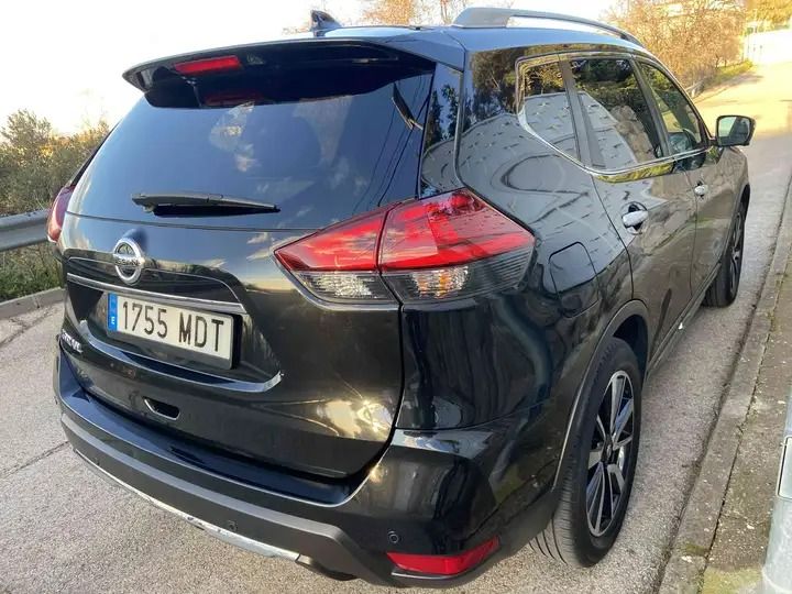 Nissan X-Trail • 2017 • 130,000 km 4