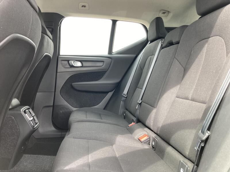 Volvo XC40 • 2021 • 50,273 km 18
