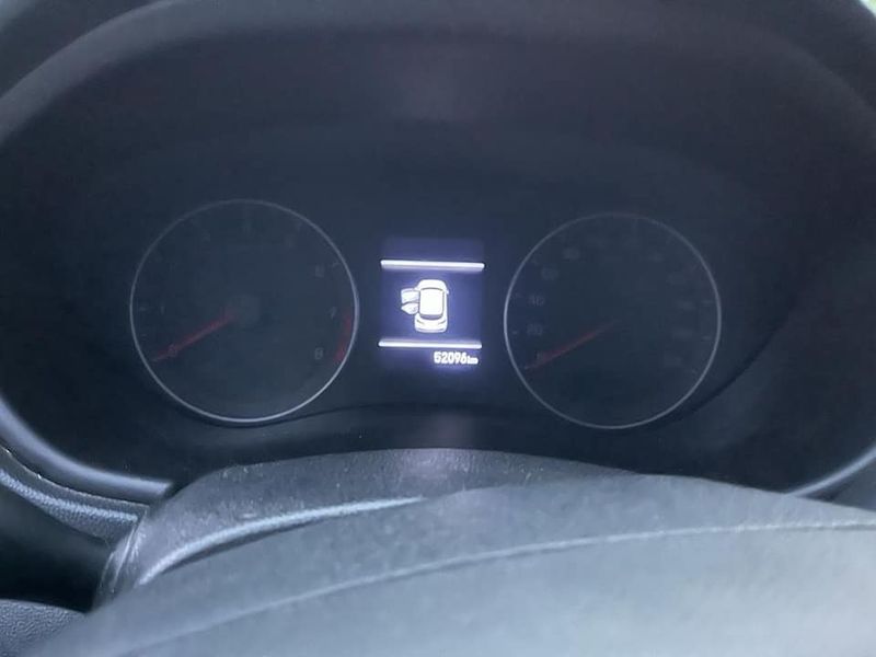 Hyundai i20 • 2015 • 50,000 km 7