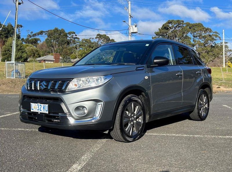 Suzuki Vitara • 2023 • 23,012 km 1