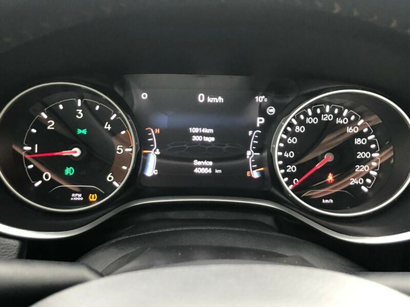 Jeep Compass • 2018 • 104,664 km 14