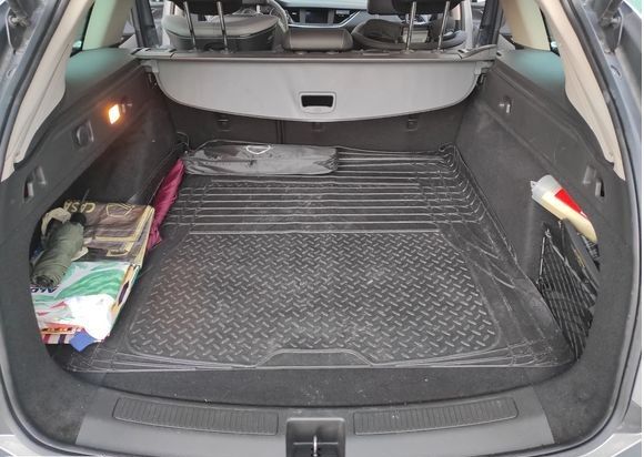 Opel Insignia kombi • 2020 • 47,000 km 7