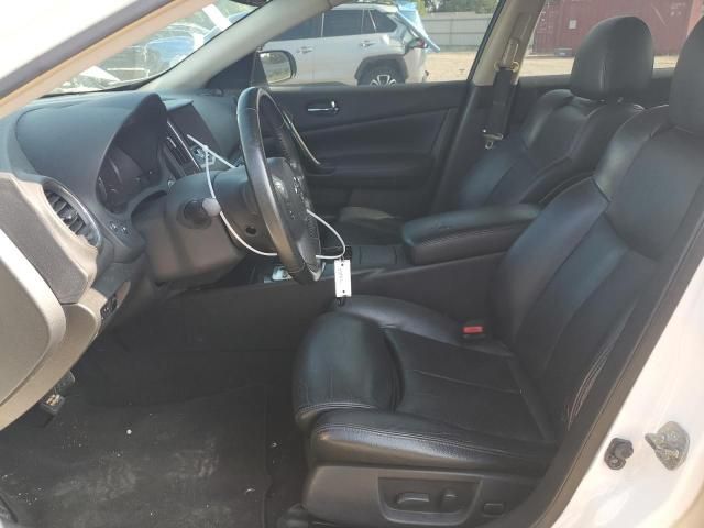 Nissan Maxima • 2013 • 10,000 mi 7