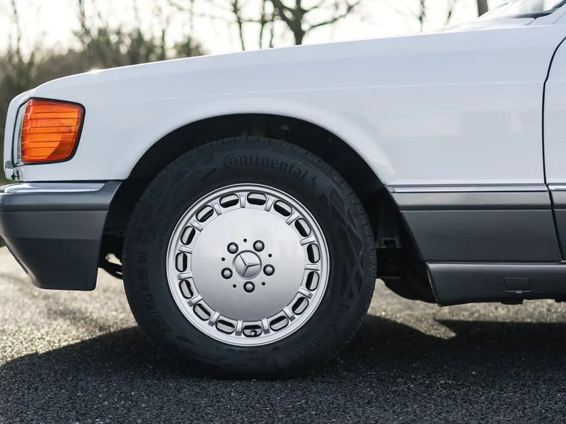 Mercedes-Benz 500 - 600 SEC Coupé • 1987 • 68,400 km 9