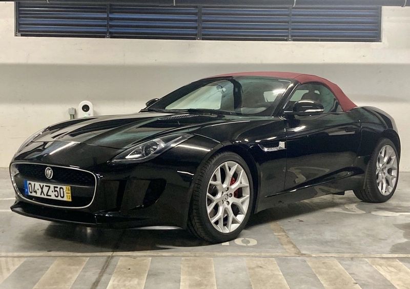 Jaguar F-Type • 2016 • 38,000 km 1