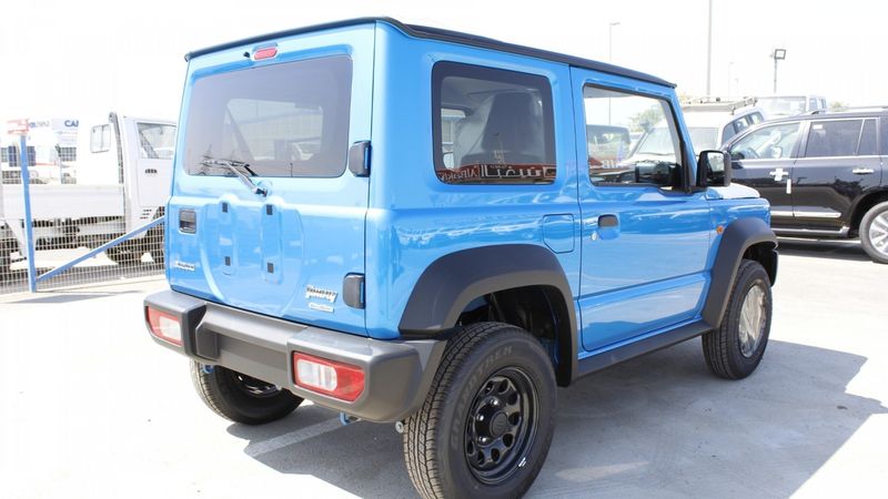 Suzuki Jimny • 2021 • 6,000 km 4