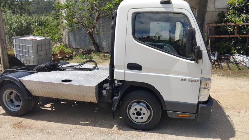 Mitsubishi Fuso canter • 2014 • 155,000 km 7