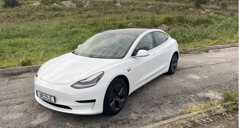 Tesla Model 3 • 2019 • 110,000 km 1