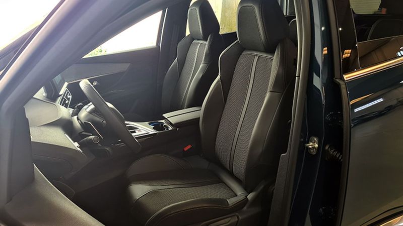 Peugeot 3008 • 2024 • 2,180 km 10