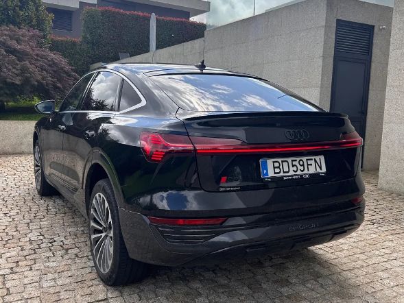 Audi e-tron Sportback • 2023 • 49,000 km 1