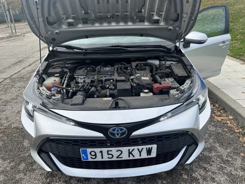 Toyota Corolla • 2019 • 99,000 km 14