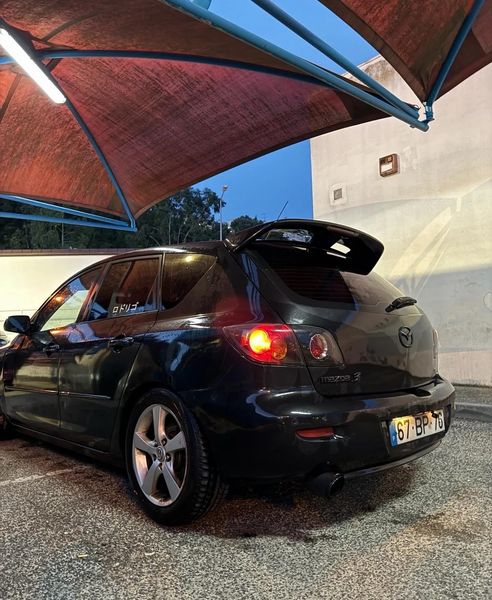 Mazda 3 • 2006 • 178,000 km 4