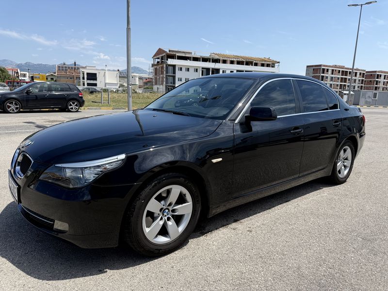 BMW 520D • 2009 • 245,000 km 5