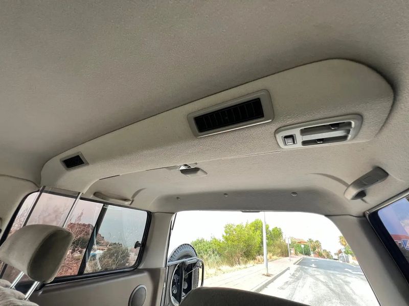 Toyota Land Cruiser • 1997 • 272,000 km 12