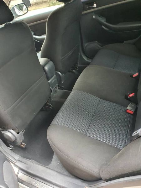 Toyota Avensis • 2008 • 100,000 km 10