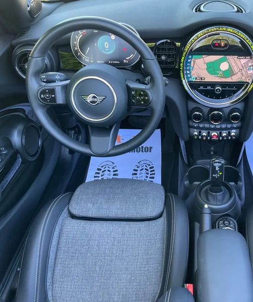 MINI Cooper Cabrio • 2023 • 18,000 km 9