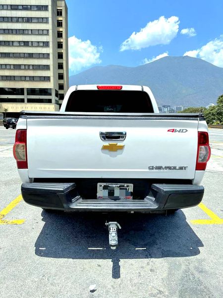 Chevrolet Luv • 2012 • 188,000 km 26