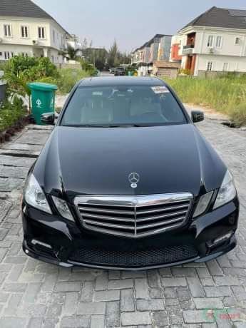 Mercedes-Benz E • 2011 • 150 km 1