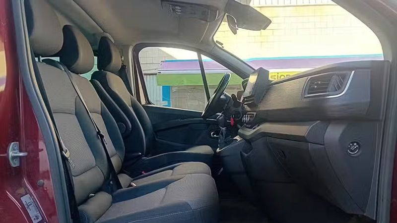 Renault 18 • 2022 • 57,235 km 9