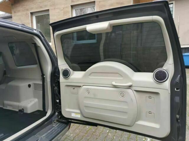 Mitsubishi Pajero • 2017 • 77,000 km 9