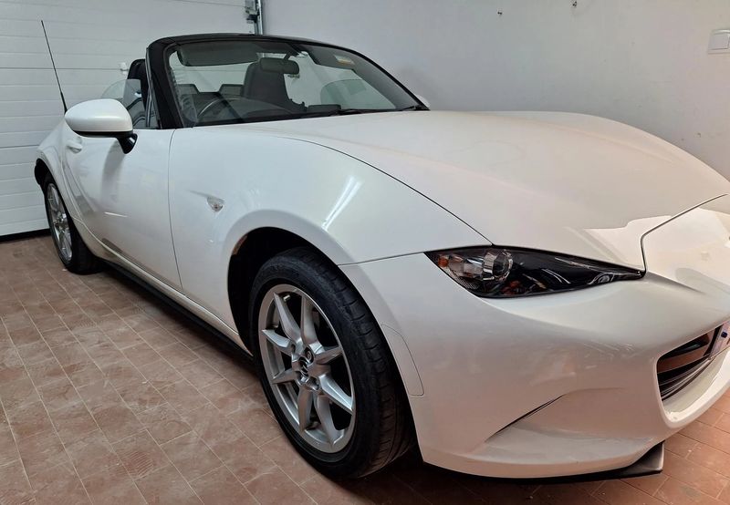 Mazda MX-5 • 2016 • 54,000 km 2