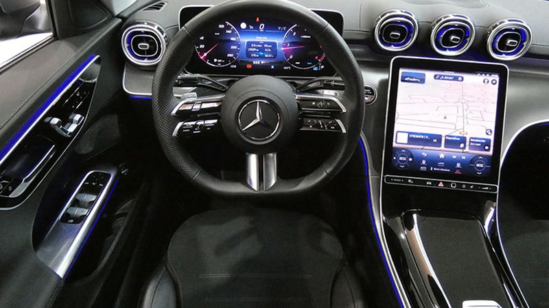 Mercedes-Benz C-Class • 2023 • 36,000 km 16