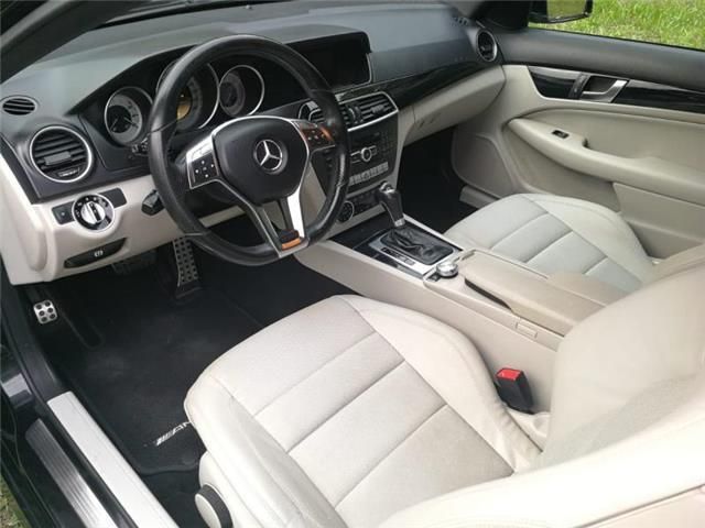Mercedes-Benz C Sportcoupé • 2012 • 157,000 km 11