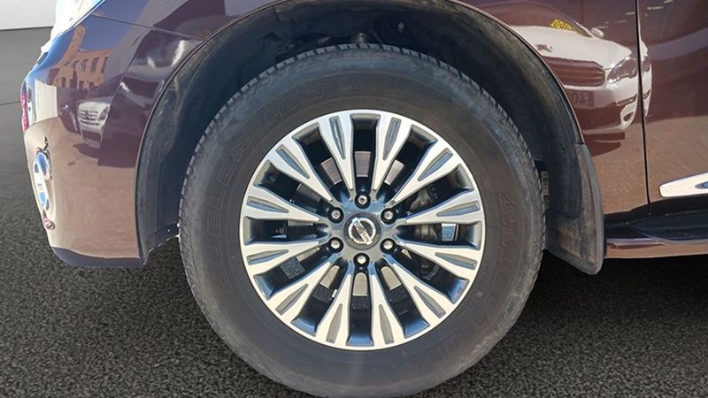 Nissan Patrol • 2018 • 48,071 km 15