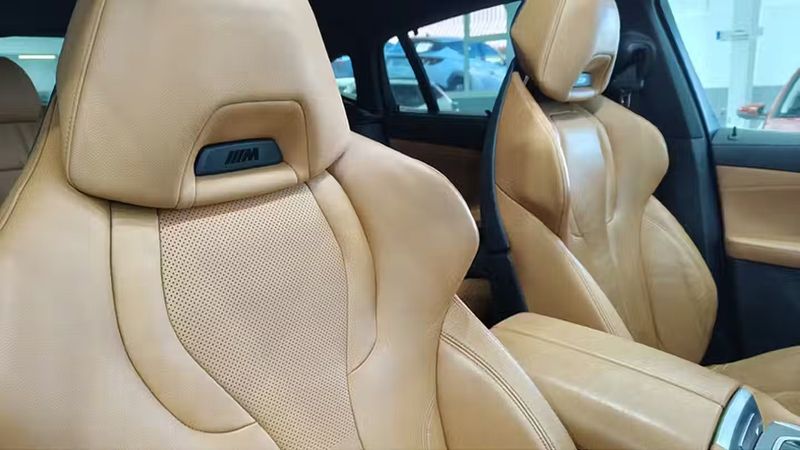 BMW X6 • 2021 • 89,136 km 5