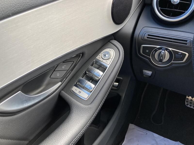 Mercedes-Benz GLC • 2020 • 77,947 km 17