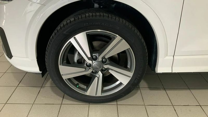 Audi Q3 • 2019 • 62,742 km 23