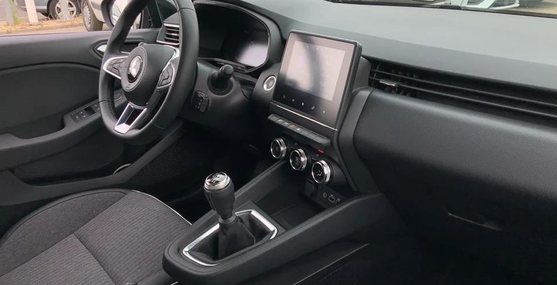 Mitsubishi Colt • 2023 • 9,348 km 10