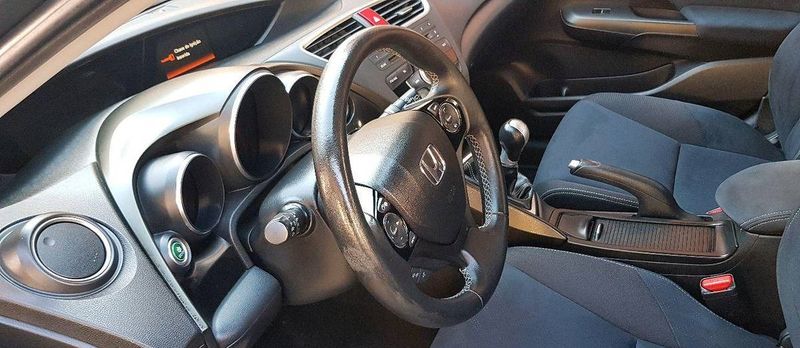 Honda Civic • 2014 • 160,000 km 6