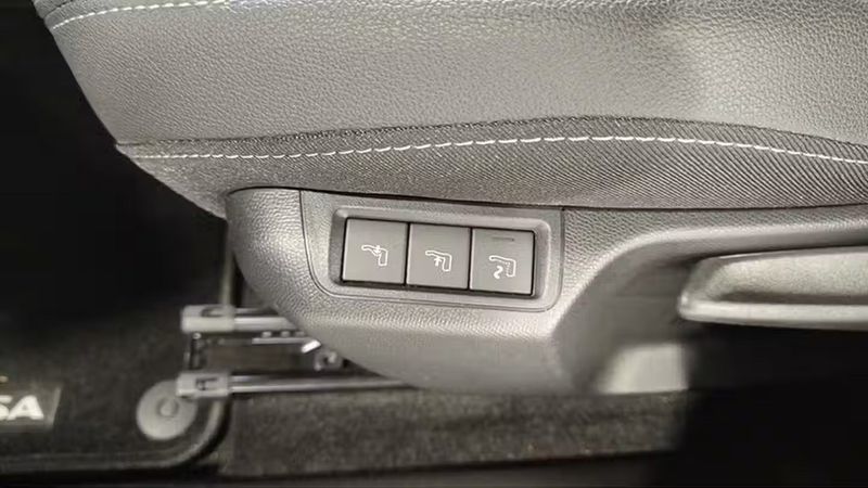 Opel Corsa • 2023 • 11,023 km 10