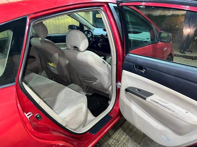 Toyota Prius • 2008 • 350,000 km 7