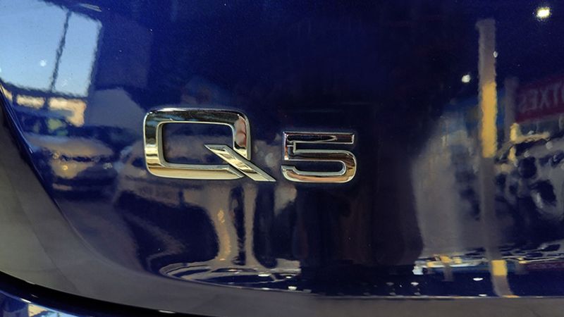 Audi Q5 • 2020 • 70,345 km 9