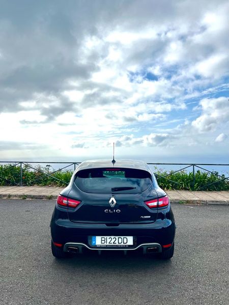Renault Clio • 2013 • 129,000 km 6