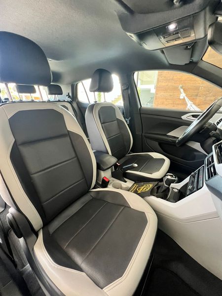 Volkswagen T-Cross • 2020 • 72,300 km 2