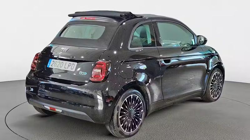 Fiat 500e • 2021 • 55,534 km 3