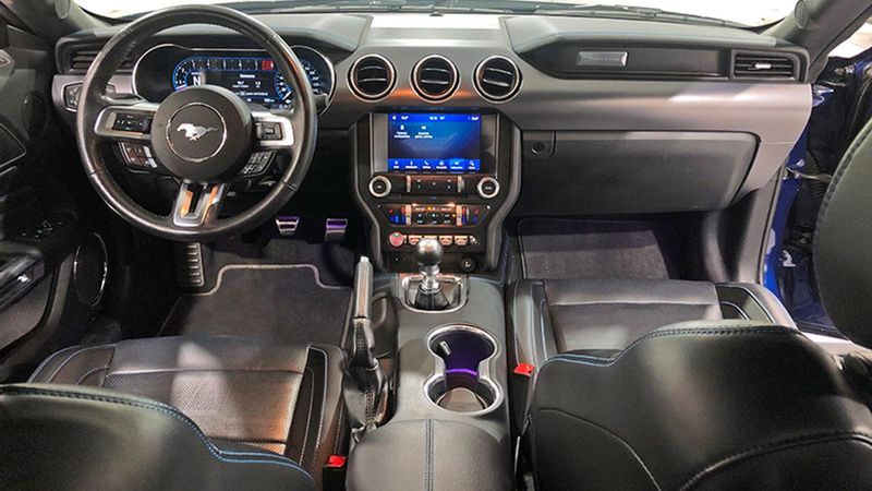 Ford Mustang • 2019 • 24,943 km 6