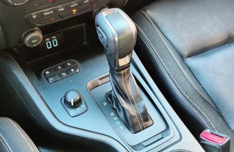 Ford Ranger • 2021 • 84,245 km 5