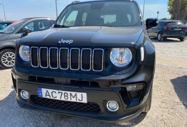 Jeep Renegade • 2020 • 4 km 1