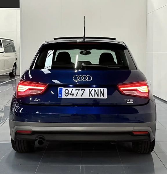 Audi A1 • 2018 • 84,000 km 7