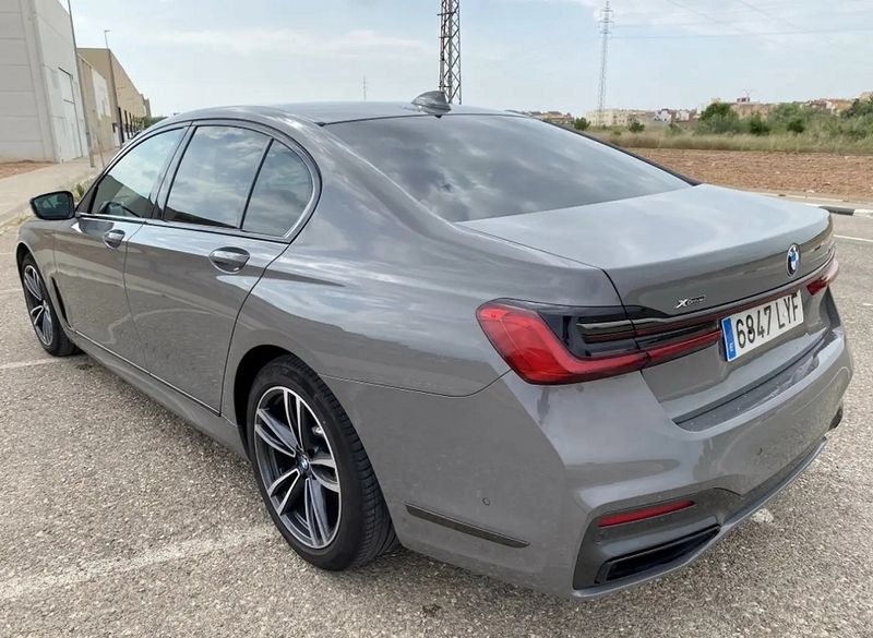 BMW 7 Series • 2022 • 69,000 km 2