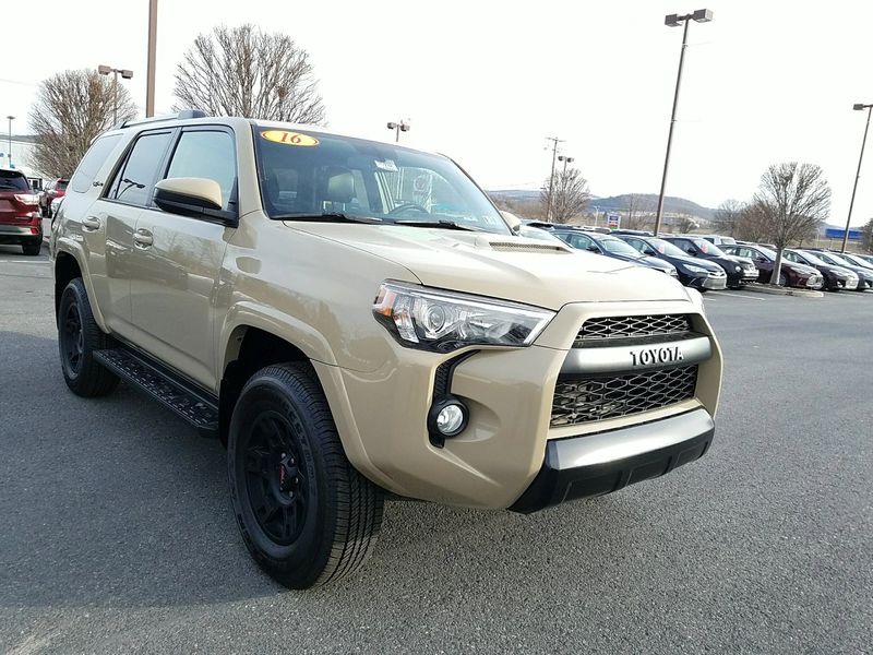 Toyota 4 Runner Limited • 2019 • 3,145 km 1