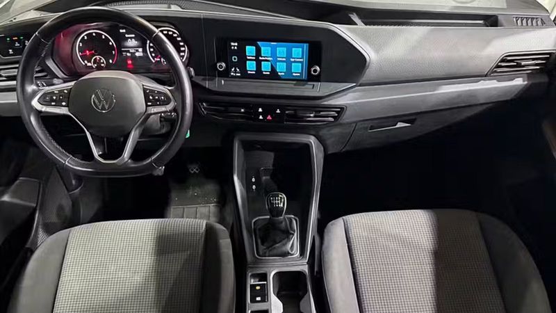 Volkswagen Caddy • 2023 • 59,552 km 2